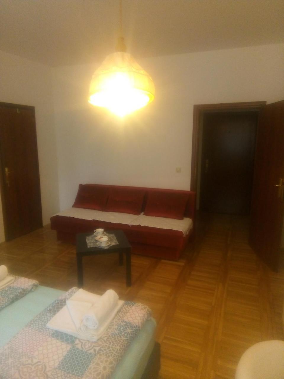 Ivana Center ノヴィ・サド エクステリア 写真
